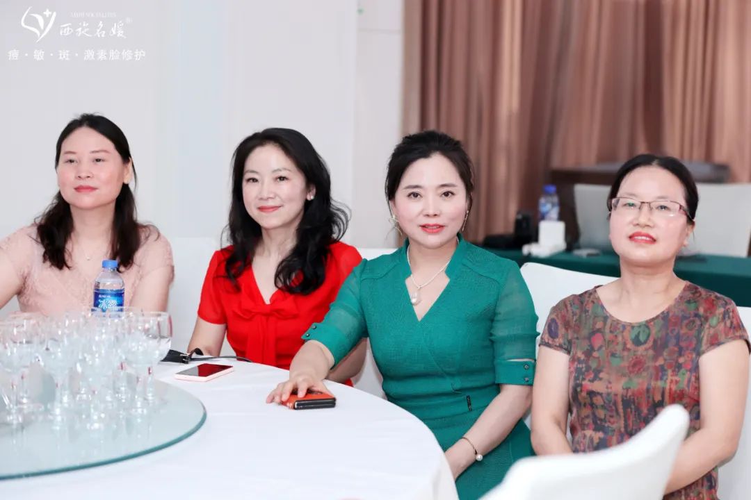 名媛紀(jì)要丨3+1新產(chǎn)品系統(tǒng)發(fā)布會(huì)暨九寨之旅，完美收官